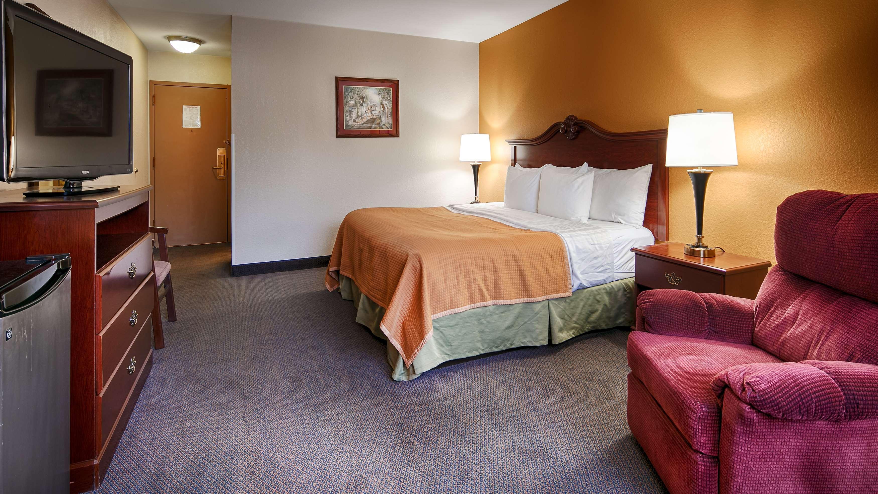 Baymont By Wyndham Chester Il Экстерьер фото